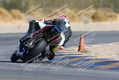 media/Feb-13-2022-SoCal Trackdays (Sun) [[c9210d39ca]]/Turn 2 Backside (1120am)/